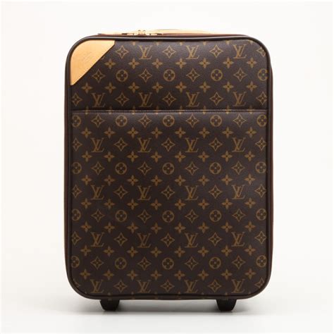 louis vuitton pegase vs horizon|louis vuitton cabin luggage problems.